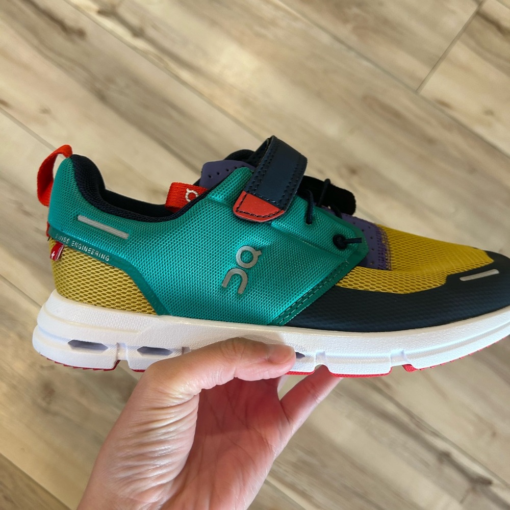 On Running Green and Yellow Sneakers with Velcro Straps NWOT